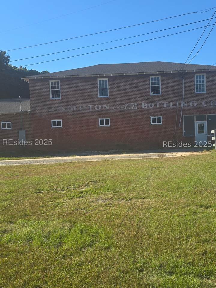 100 Lightsey Street - Photo 1