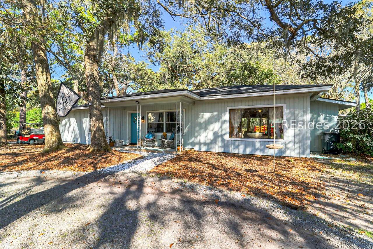 10 Myrtle Island Road - Photo 1