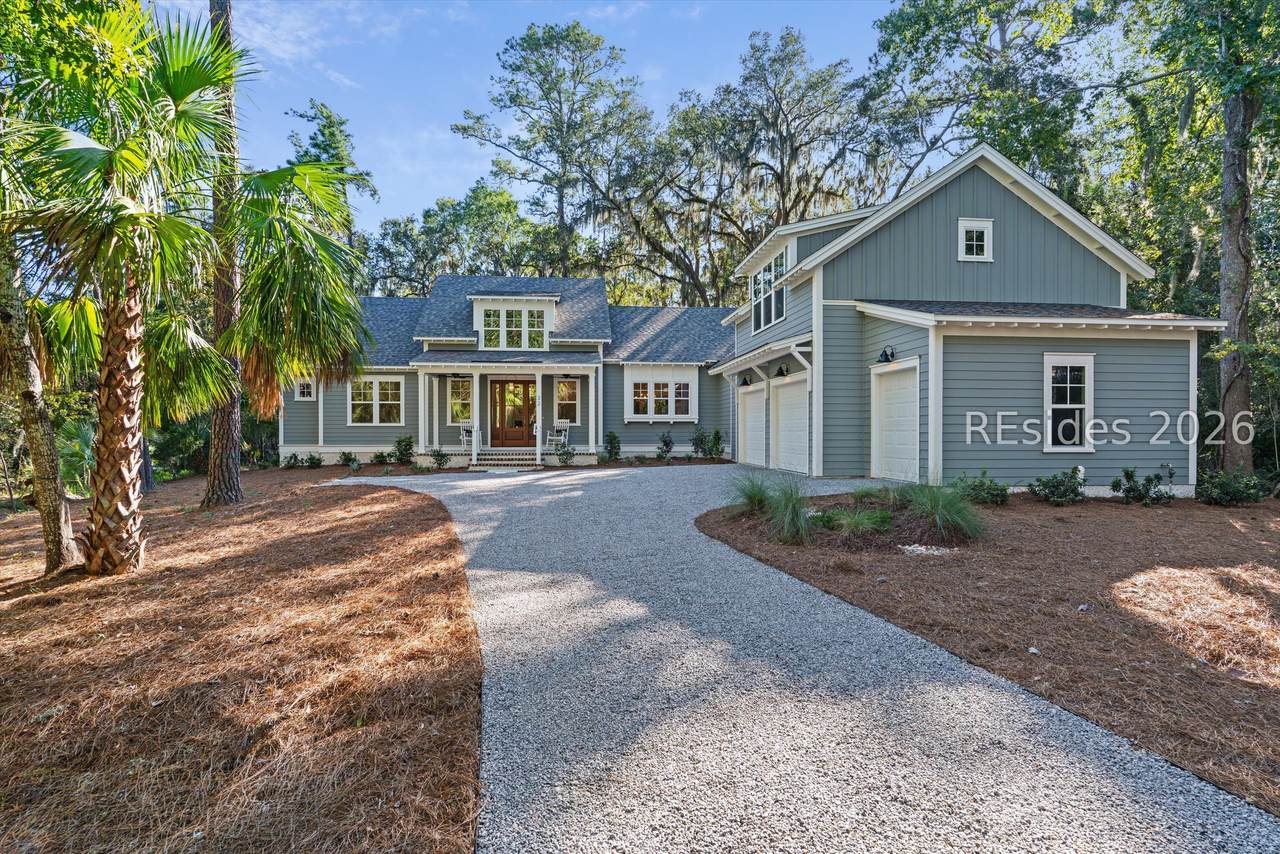 32 Longwood Drive - Photo 1