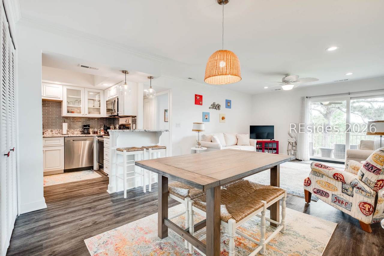 8 Braddock Bluff Drive - Photo 1