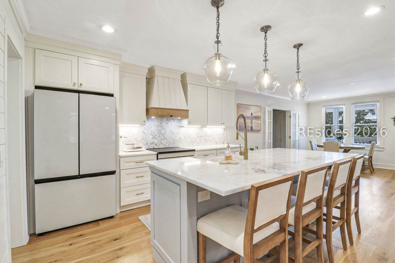 4 Big Oak Street - Photo 1