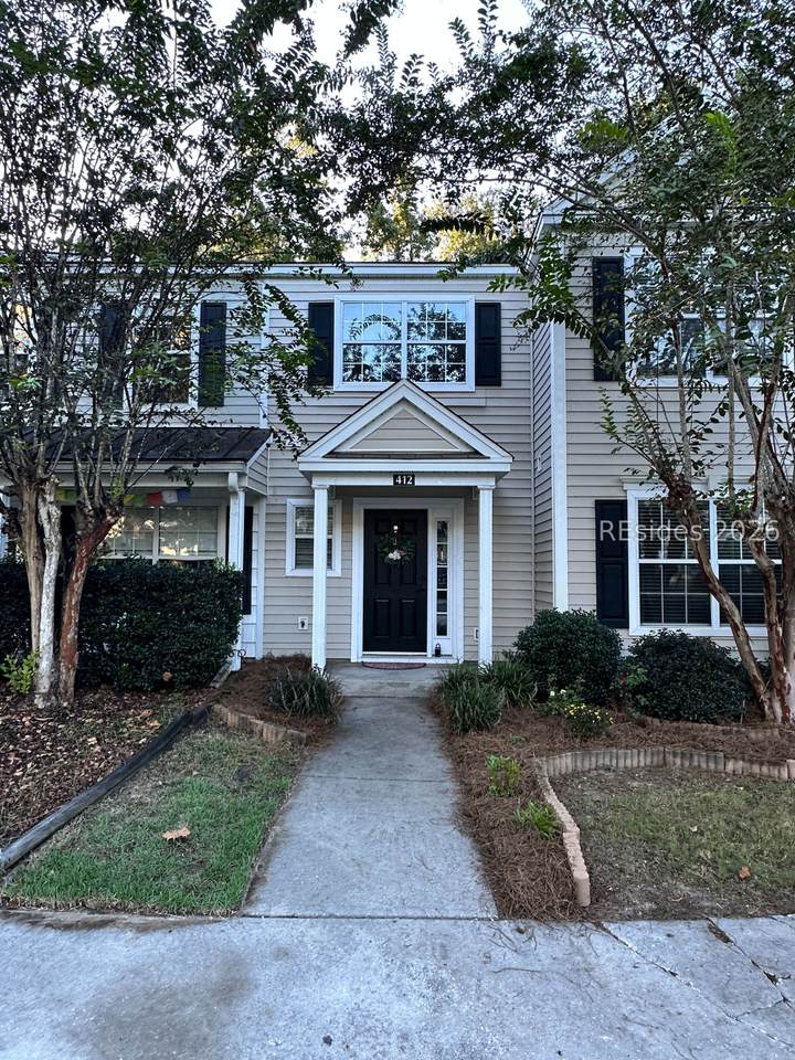 412 Gardners Circle - Photo 1
