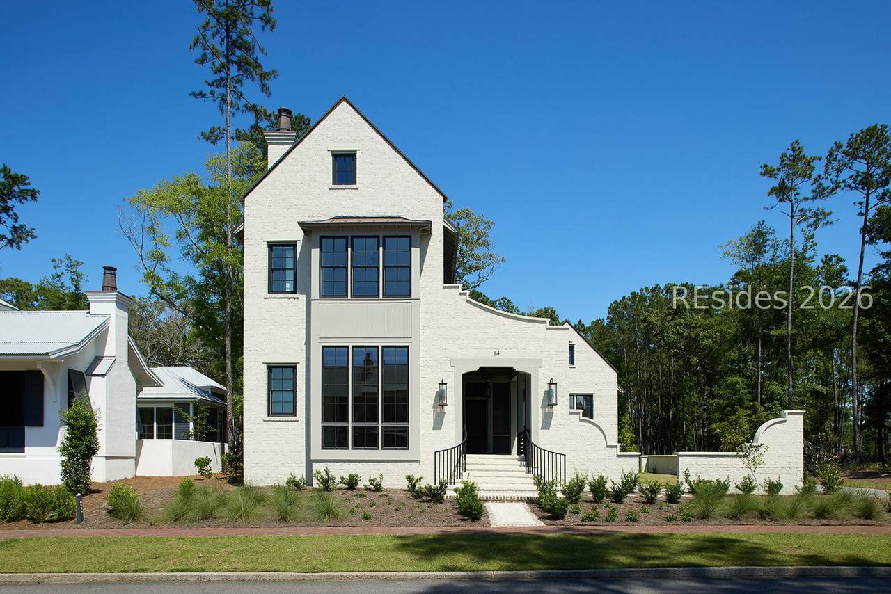 14 Lyonia Street - Photo 1