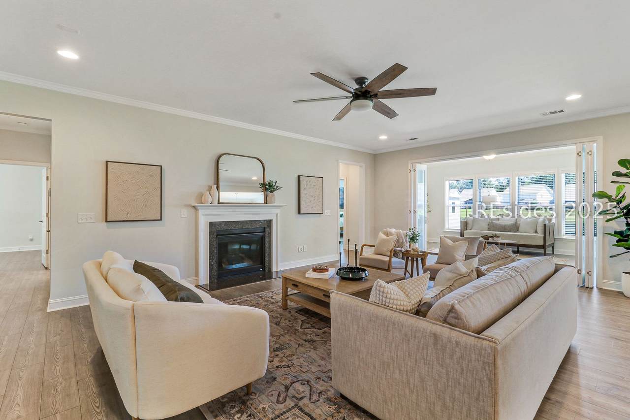 31 Ahoy Drive - Photo 1