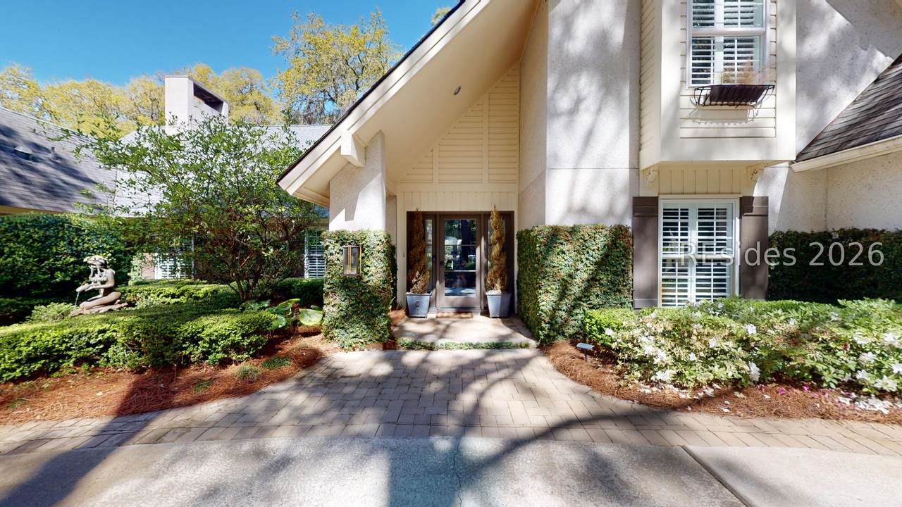 22 Sovereign Drive - Photo 1