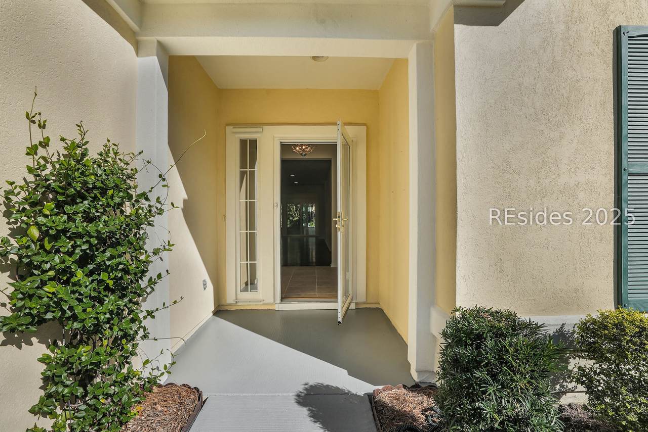 11 Seaford Place - Photo 1