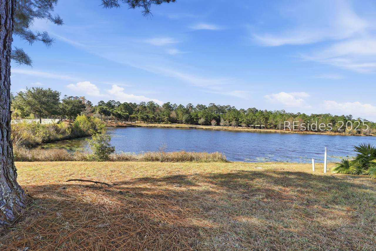 1273 Club Way - Photo 1