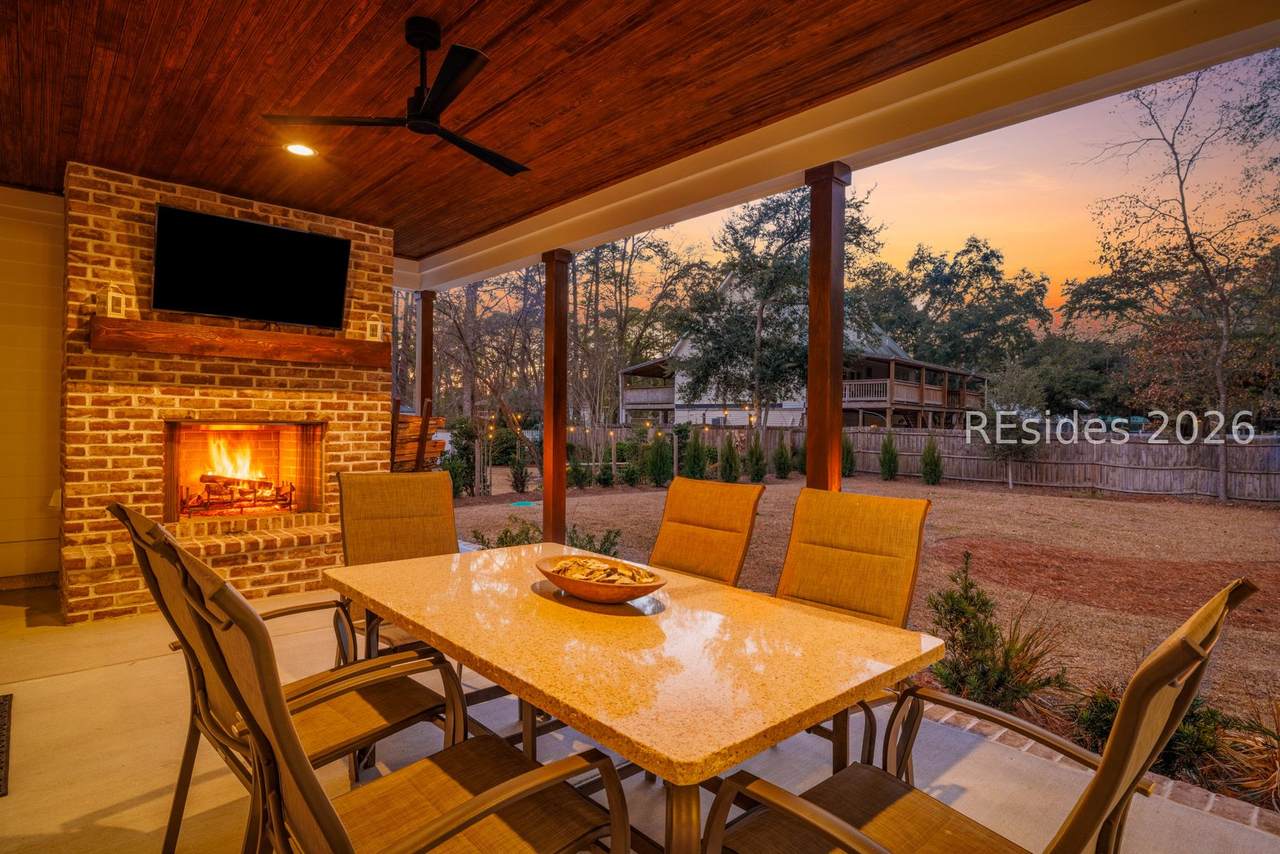 1 Pine Island Road - Photo 1