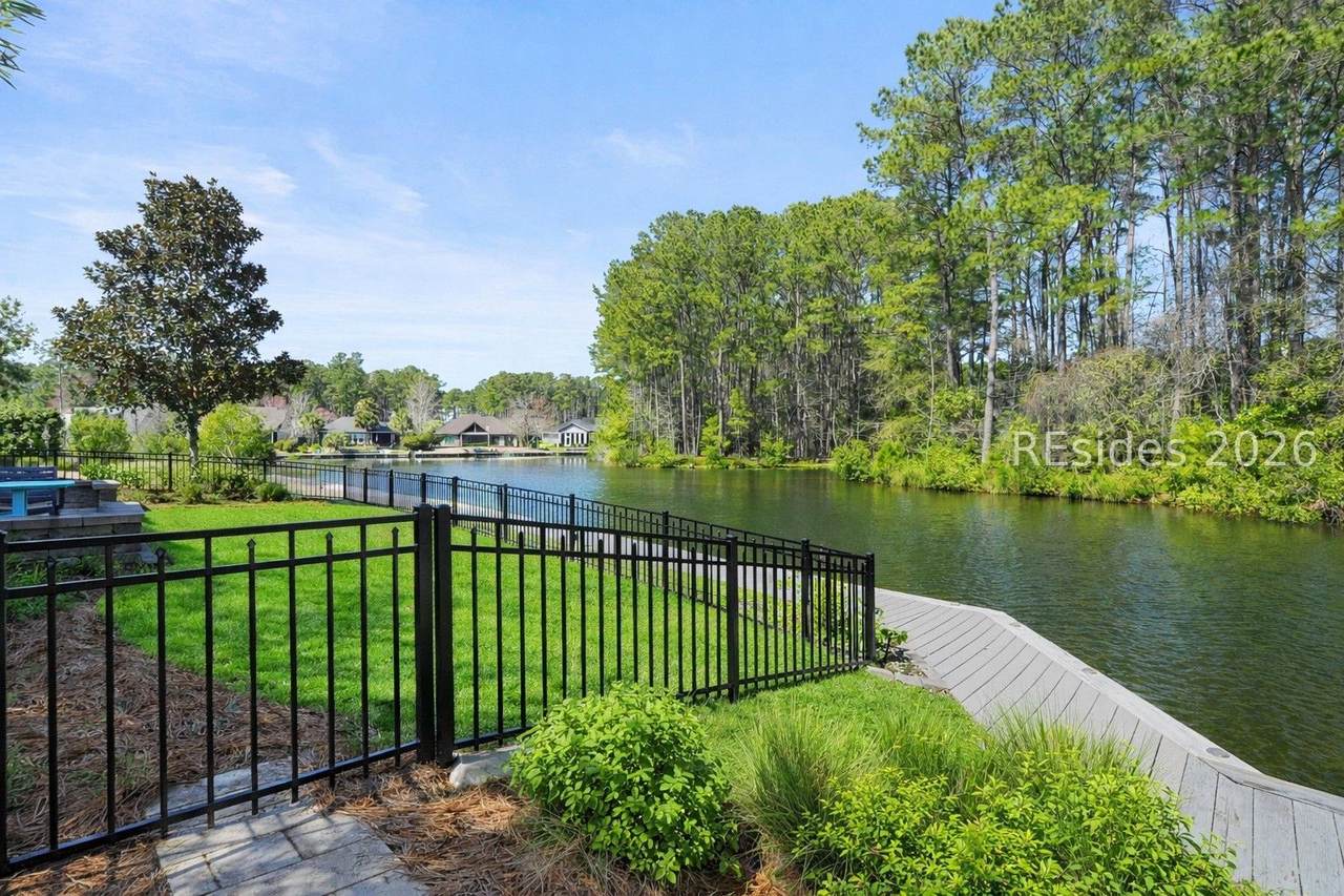 40 Blue Trail Court - Photo 1