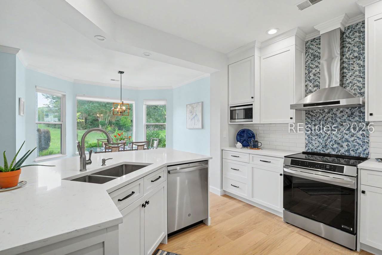 571 Argent Way - Photo 1