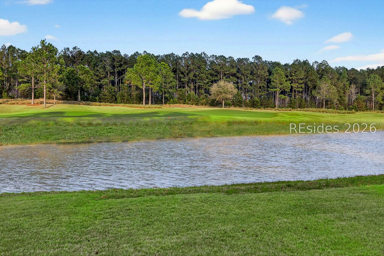 1118 Riverton Pointe Boulevard - Photo 1