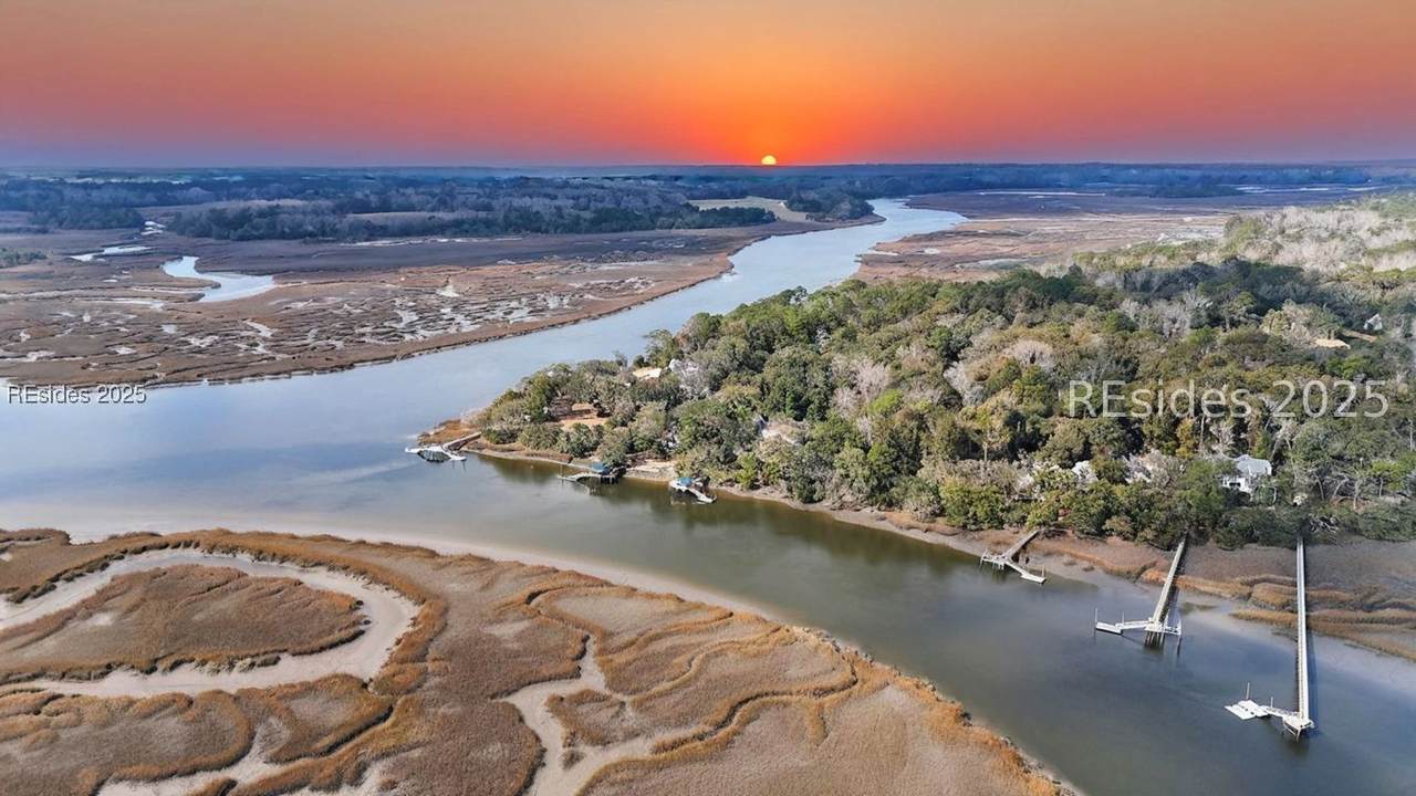 200 Bull Point Drive - Photo 1