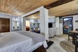 24 Van Horne Avenue - Photo 92