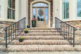 8 York Circle - Photo 4