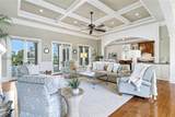 8 York Circle - Photo 6