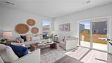 1572 Sanctum Street - Photo 17