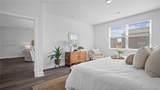 1572 Sanctum Street - Photo 22