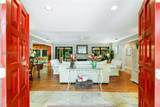 30 Pineland Road - Photo 4