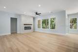 26 Longwood Drive - Photo 14