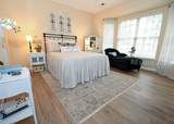 260 Landing Lane - Photo 14