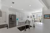 6 Astral Lane - Photo 18
