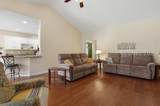 29 Royal Pines Boulevard - Photo 8