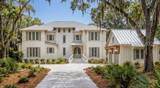 18 Freeport Drive - Photo 1