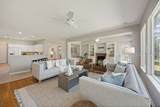 149 Hampton Circle - Photo 2