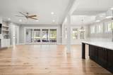 8 Foxchase Lane - Photo 13