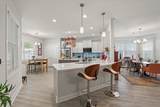 385 Station Parkway - Photo 19