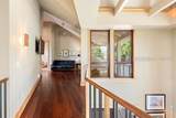18 Port Passage - Photo 62