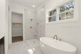 25 Millers Pond Drive - Photo 13