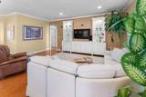 748 Knollwood Court - Photo 13