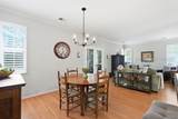 82 Hampton Circle - Photo 18