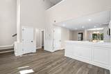 544 Royal Road - Photo 19