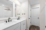 544 Royal Road - Photo 32
