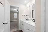 544 Royal Road - Photo 33