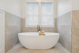8 Old Oak Road - Photo 43