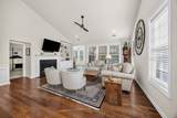 334 Green Leaf Way - Photo 18
