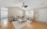 8 Shiney Leaf Court - Photo 7