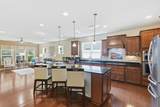 704 Northlake Boulevard - Photo 15