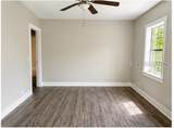 402 Ellis Street - Photo 2