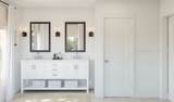 131 Sandy Oaks Drive - Photo 11