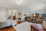 196 Hampton Circle - Photo 15