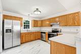 3 Hyde Park Circle - Photo 11