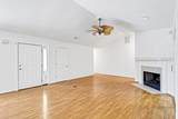 3 Hyde Park Circle - Photo 7