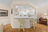 340 Hampton Place - Photo 14
