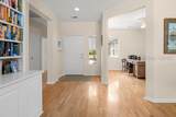 340 Hampton Place - Photo 18