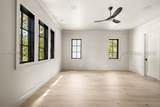 15 Persea Street - Photo 43
