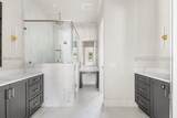 15 Persea Street - Photo 46